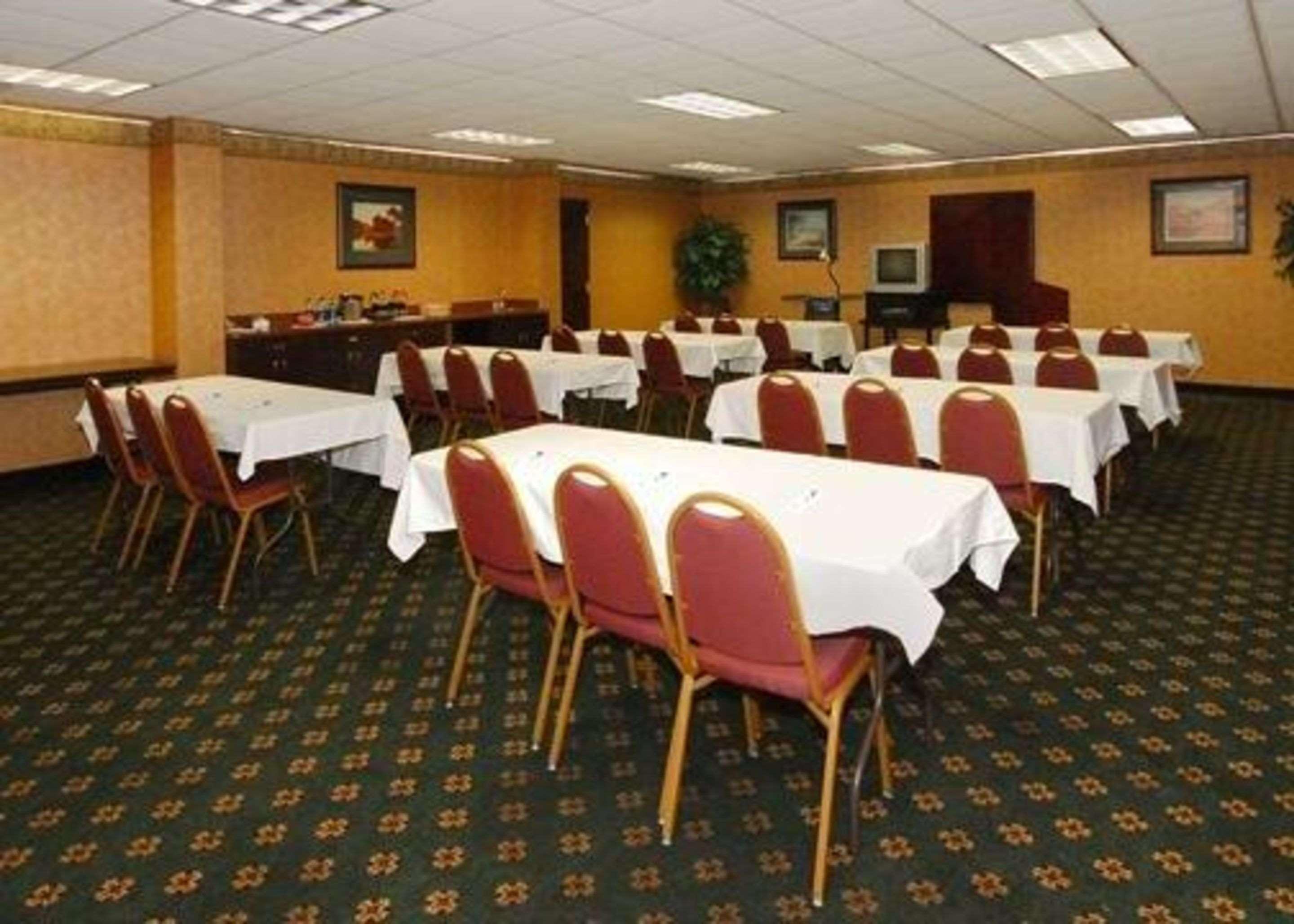 Quality Inn & Suites Tarboro - Kingsboro Exterior photo