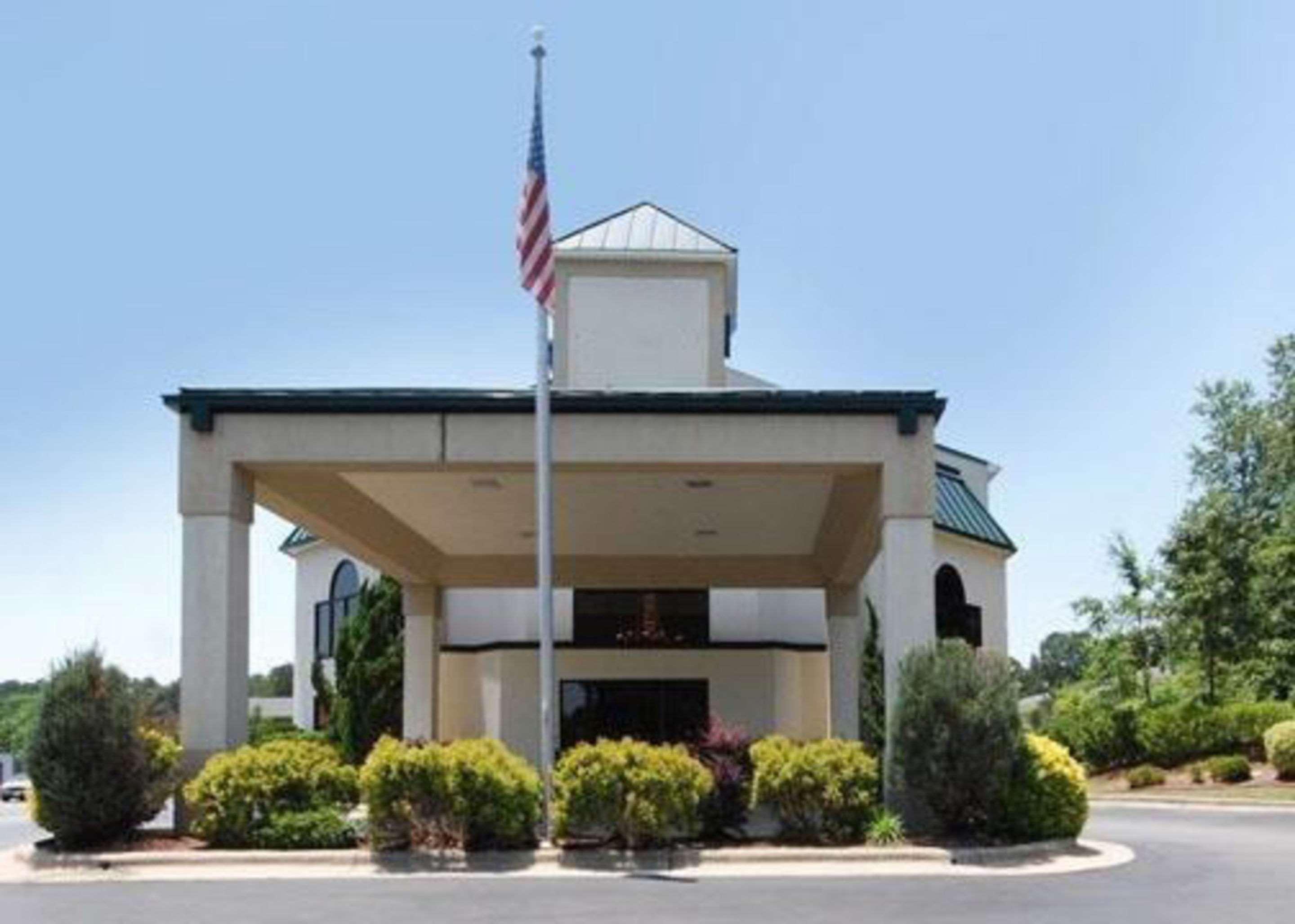 Quality Inn & Suites Tarboro - Kingsboro Exterior photo